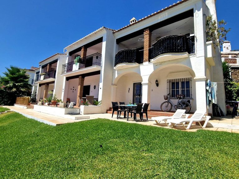 Villa for Sale in Mijas Golf, Malaga 25