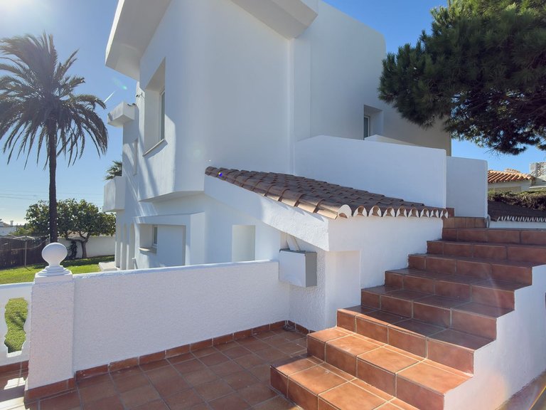Villa for Sale in El Faro, Malaga 37