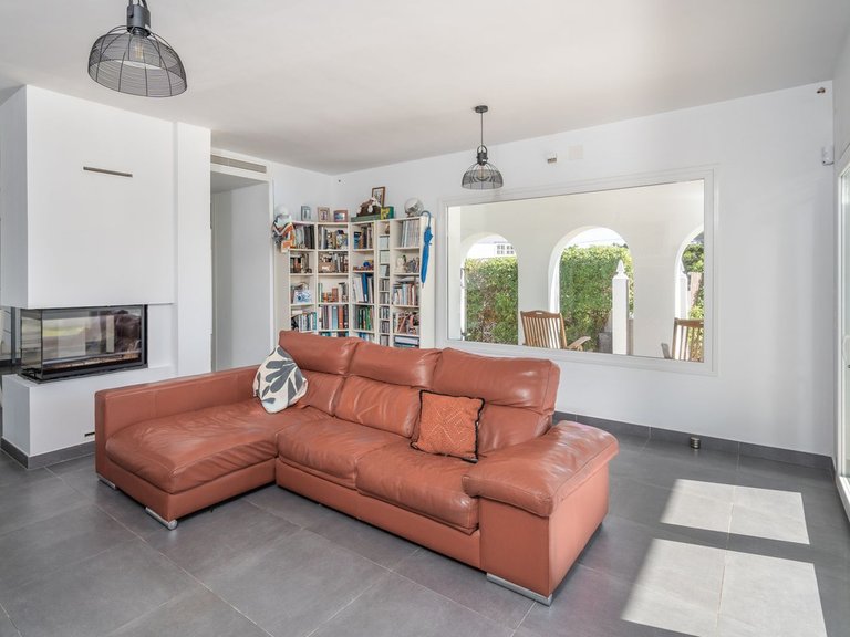 Villa for Sale in El Faro, Malaga 9