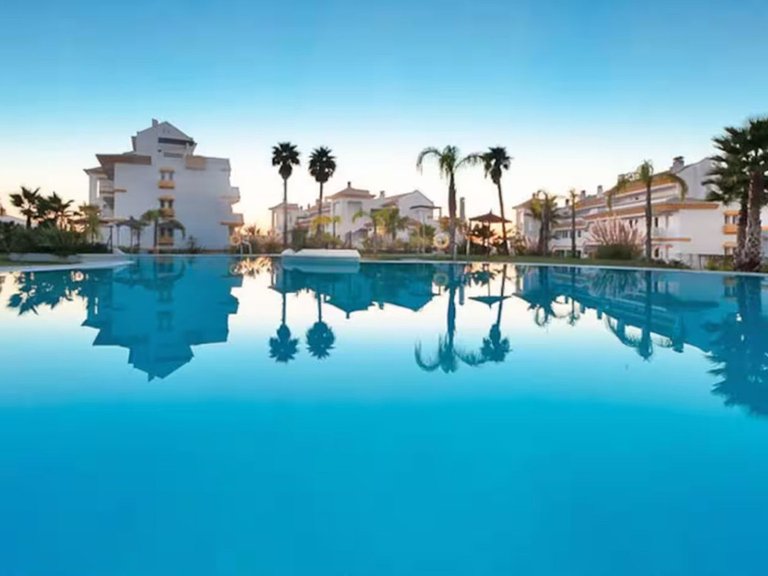 Apartment for Sale in Calanova Golf, Malaga 1