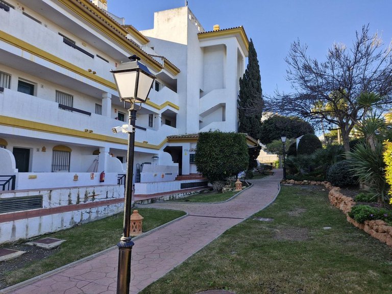 Apartment for Sale in Calanova Golf, Malaga 18