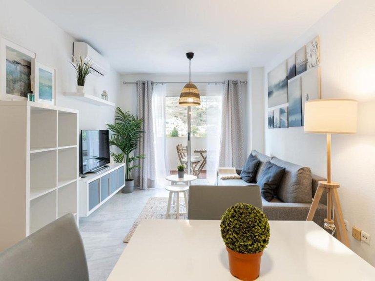 Villa for Sale in Benalmadena, Malaga 1