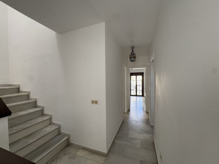 Villa for Sale in Marbella, Malaga 19