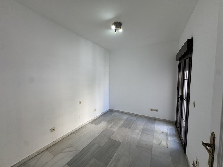 Villa for Sale in Marbella, Malaga 20
