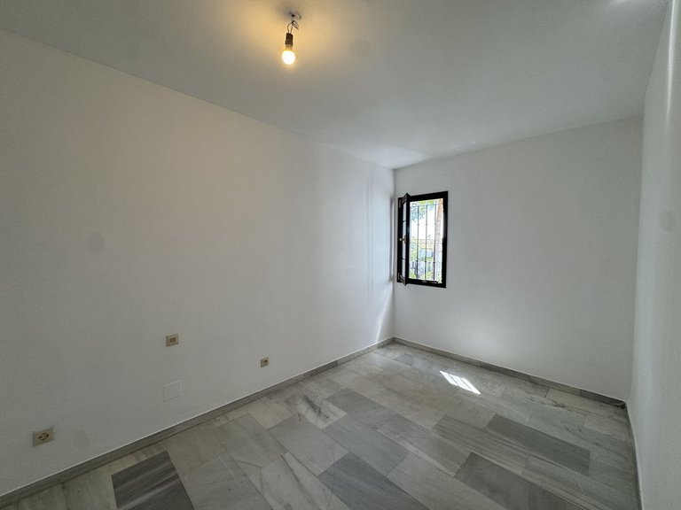 Villa for Sale in Marbella, Malaga 21