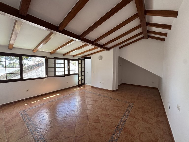 Villa for Sale in Marbella, Malaga 29