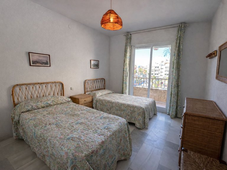 Apartment for Sale in Fuengirola, Malaga 16
