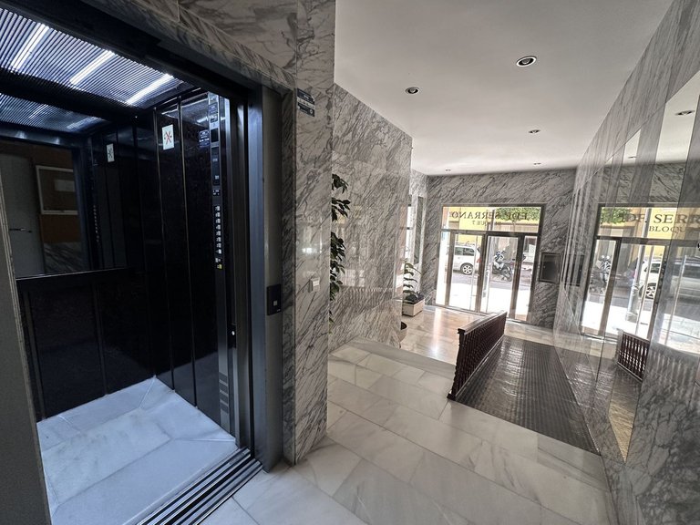 Apartment for Sale in Fuengirola, Malaga 25