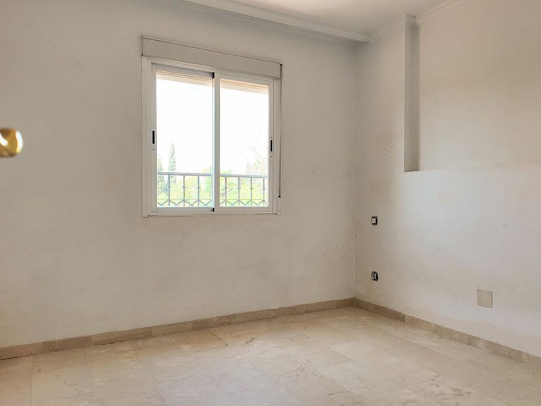 Villa for Sale in San Pedro De Alcántara, Malaga 16