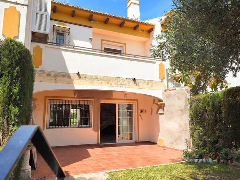 Villa for Sale in San Pedro De Alcántara, Malaga 20