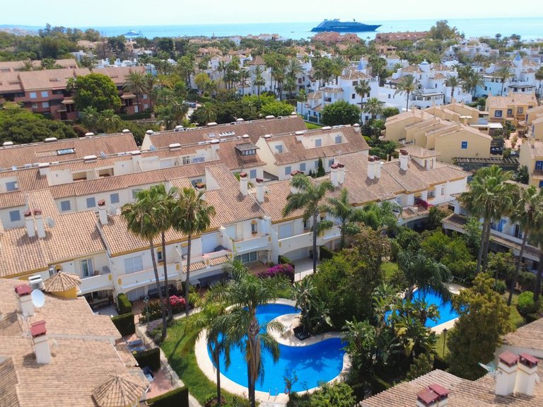 Villa for Sale in San Pedro De Alcántara, Malaga 6