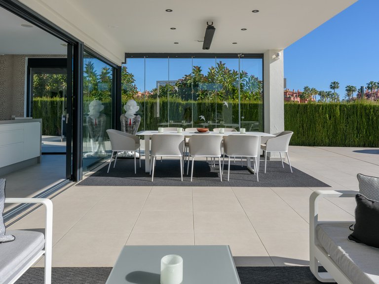 Villa for Sale in Los Monteros, Malaga 21