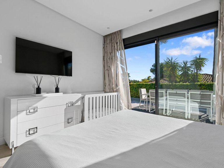 Villa for Sale in Los Monteros, Malaga 36