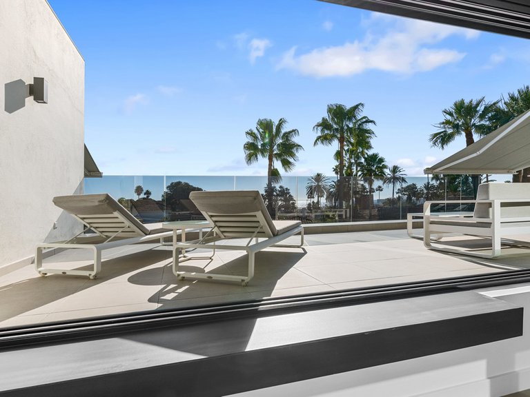 Villa for Sale in Los Monteros, Malaga 39