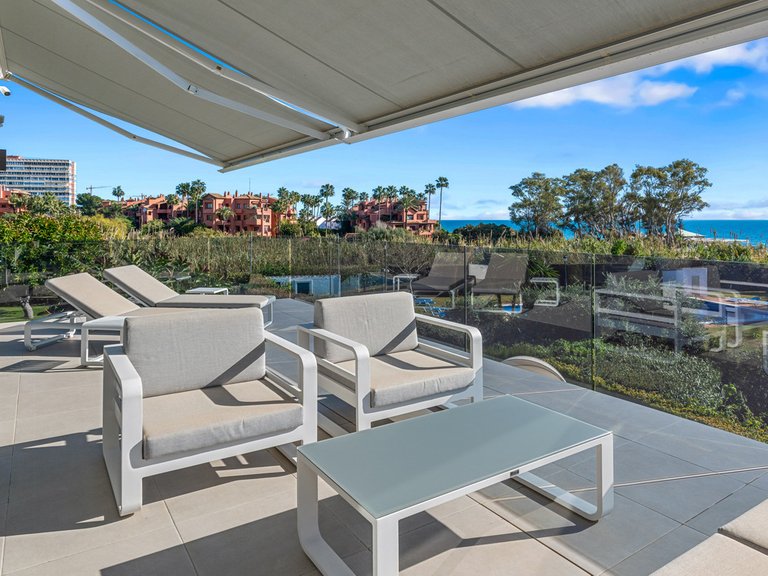 Villa for Sale in Los Monteros, Malaga 55
