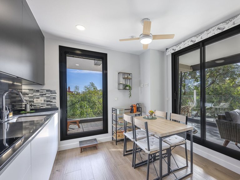 Apartment for Sale in Málaga, Malaga 12