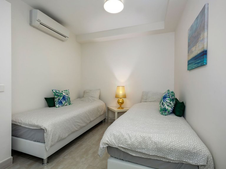 Apartment for Sale in Nueva Andalucía, Malaga 6