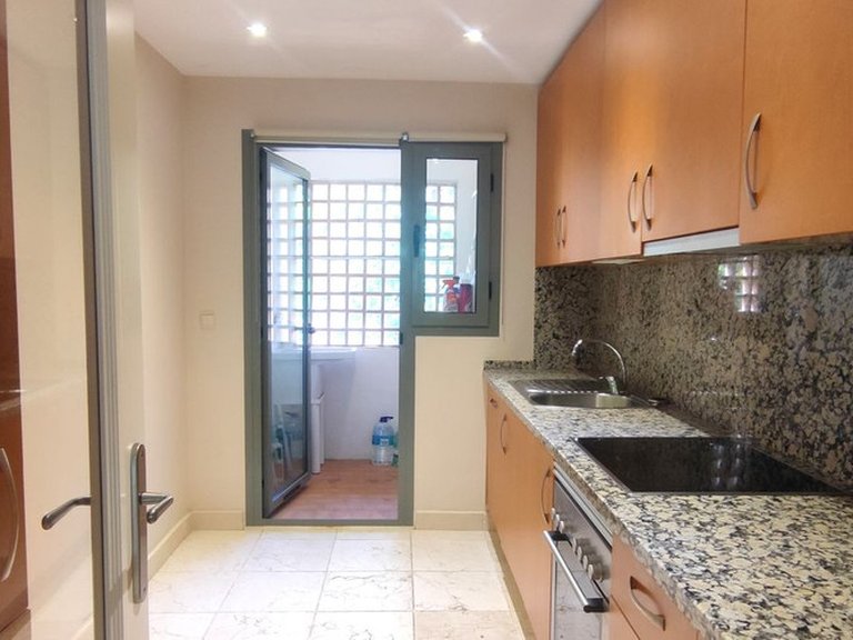 Apartment for Sale in Atalaya, Malaga 15