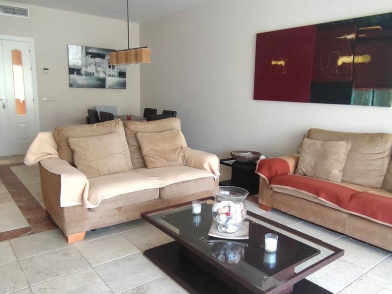 Apartment for Sale in Atalaya, Malaga 9