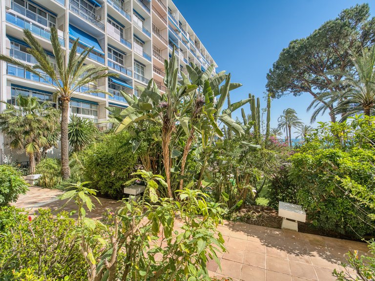 Apartment for Sale in Marbella, Malaga 18