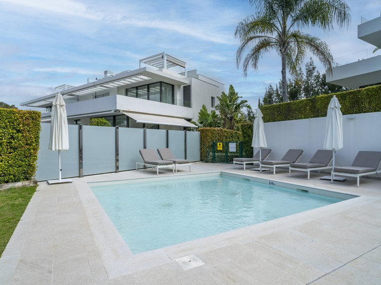 Apartment for Sale in Estepona, Malaga 17