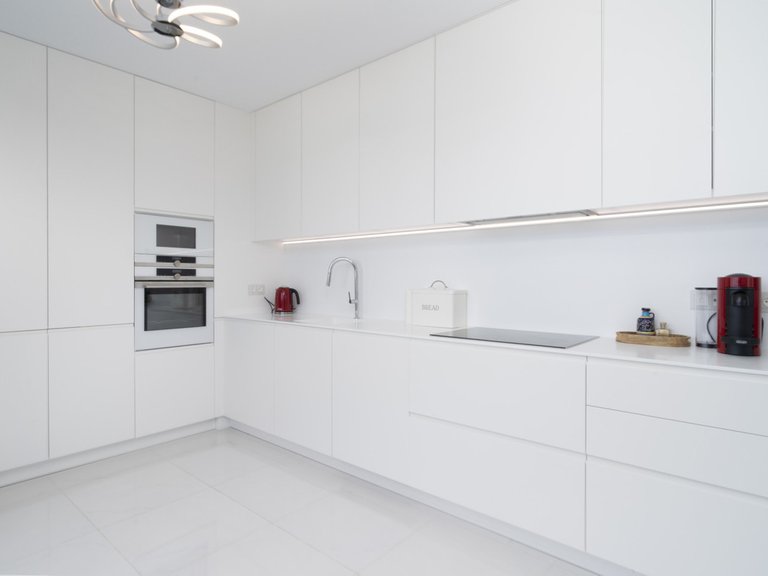 Apartment for Sale in Estepona, Malaga 6