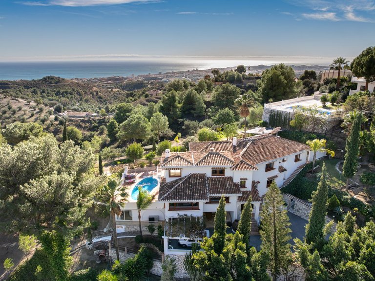 Villa for Sale in Mijas, Malaga 1