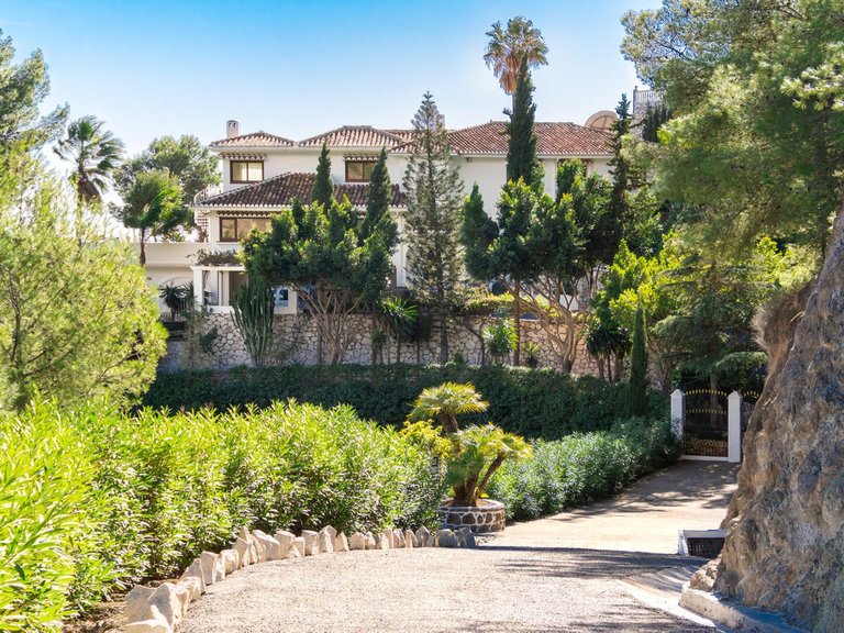 Villa for Sale in Mijas, Malaga 2