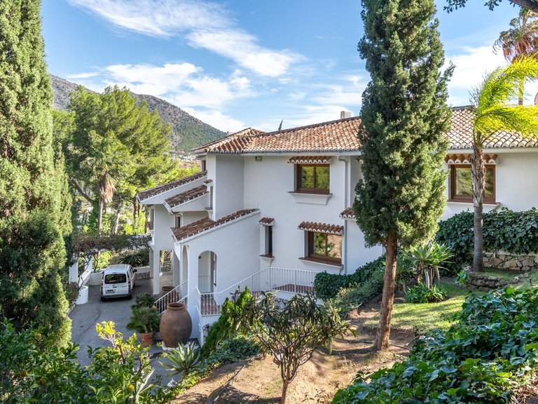 Villa for Sale in Mijas, Malaga 3