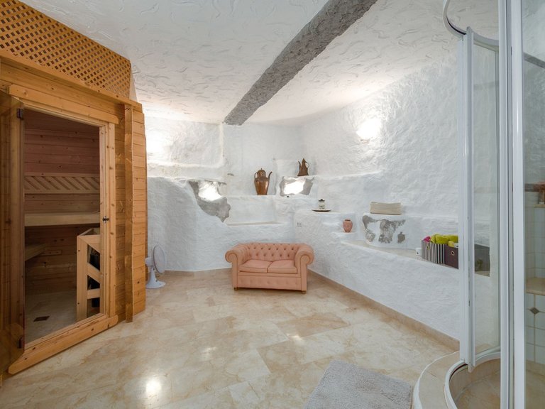 Villa for Sale in Mijas, Malaga 38
