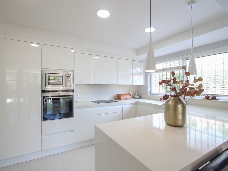 Apartment for Sale in Guadalmina Alta, Malaga 1