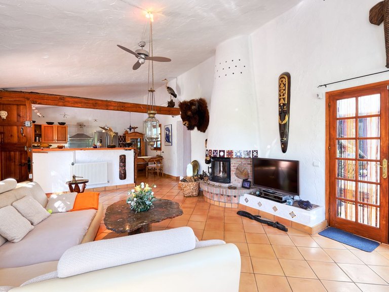 Villa for Sale in Estepona, Malaga 9