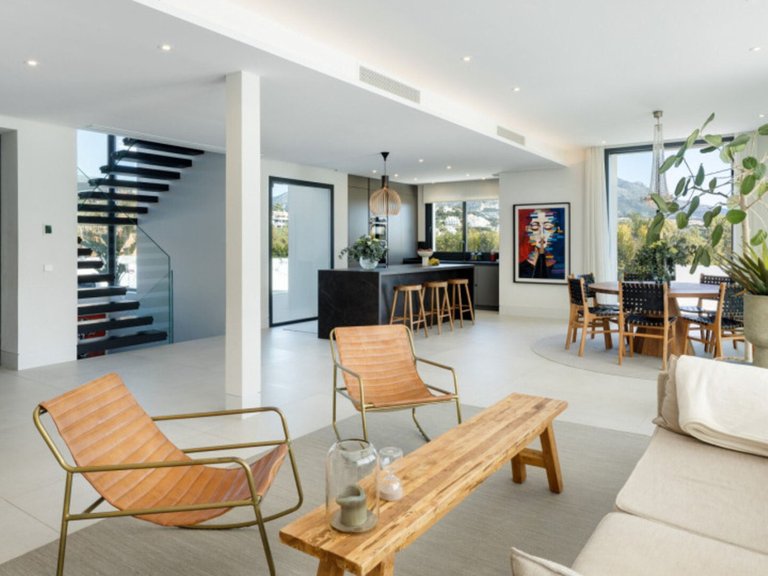 Villa for Sale in Marbella, Malaga 23