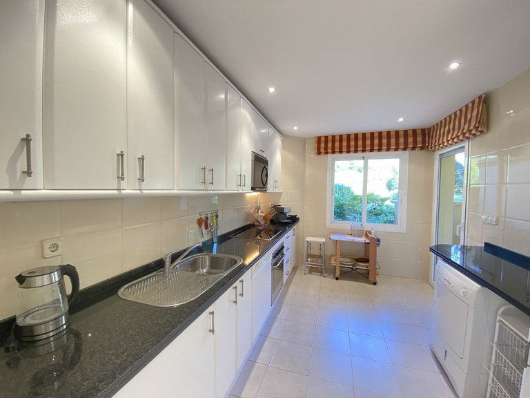 Apartment for Sale in Elviria, Malaga 6