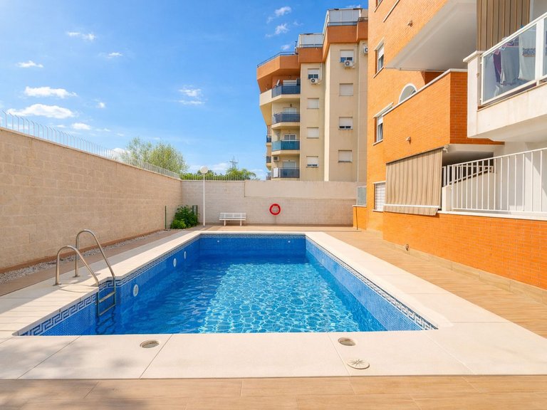 Apartment for Sale in Fuengirola, Malaga 17