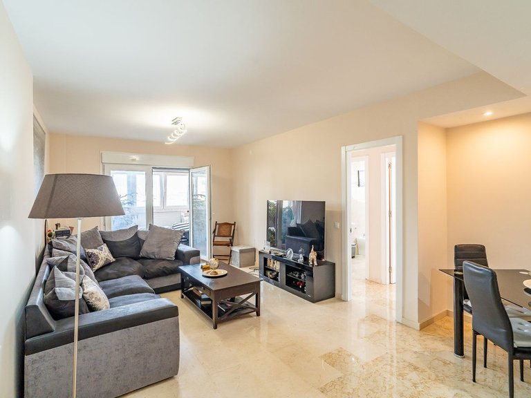 Apartment for Sale in Fuengirola, Malaga 31