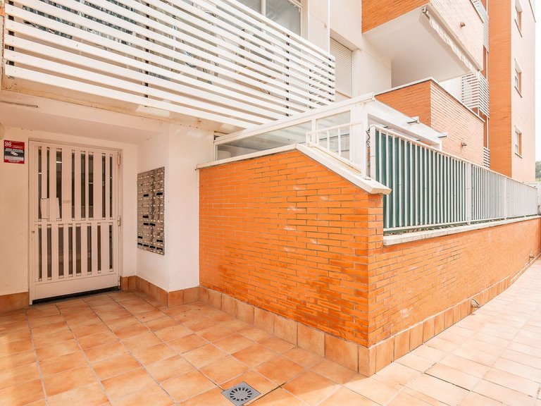 Apartment for Sale in Fuengirola, Malaga 9
