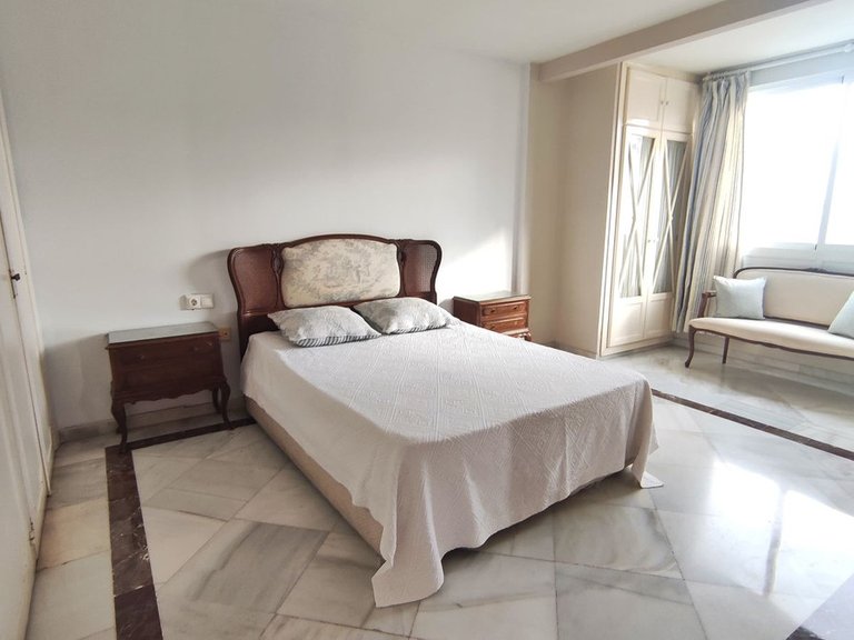 Apartment for Sale in Marbella, Malaga 12