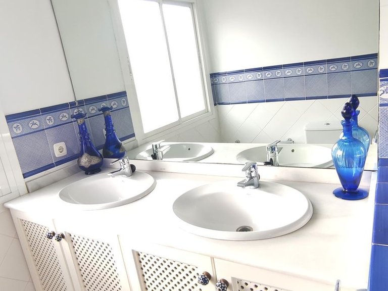 Apartment for Sale in Marbella, Malaga 8
