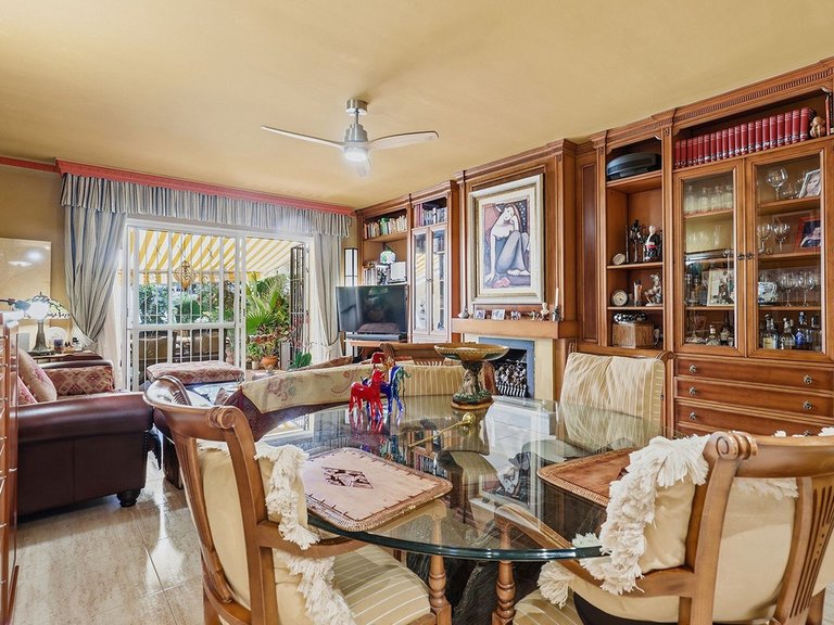 Villa for Sale in Torrequebrada, Malaga 18