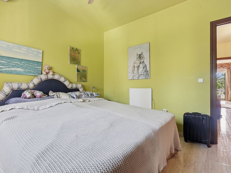 Villa for Sale in Torrequebrada, Malaga 31