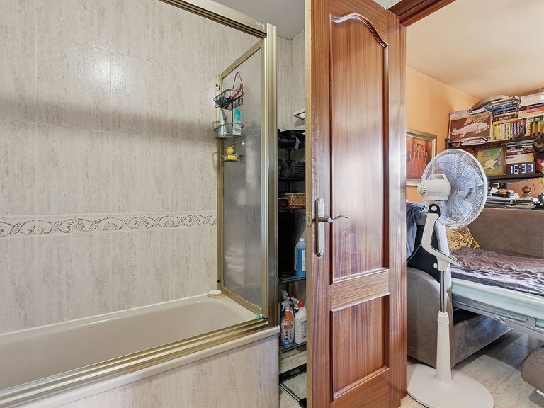 Villa for Sale in Torrequebrada, Malaga 40