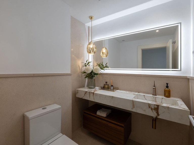 Apartment for Sale in Los Flamingos, Malaga 18