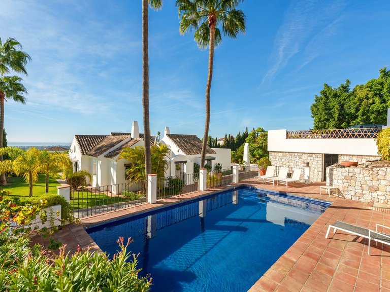Villa for Sale in Benahavís, Malaga 29