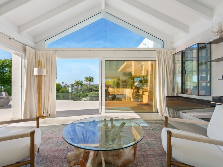 Villa for Sale in Benahavís, Malaga 4