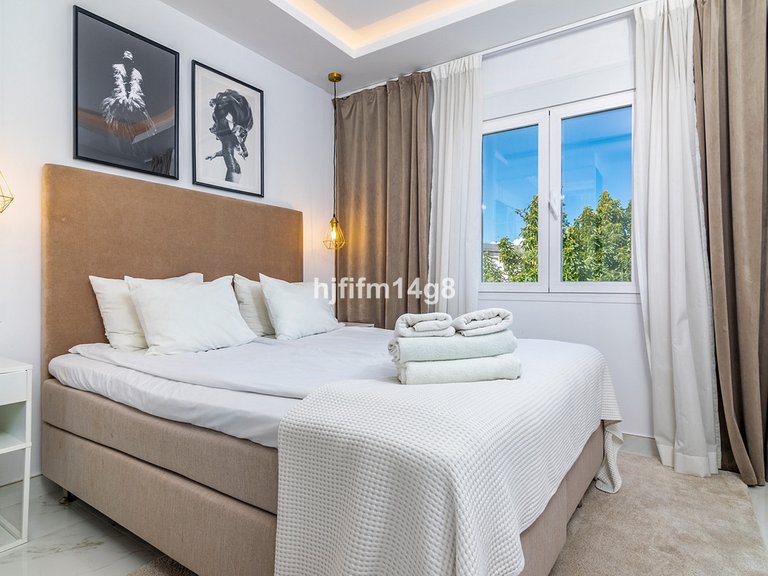 Apartment for Sale in Nueva Andalucía, Malaga 12