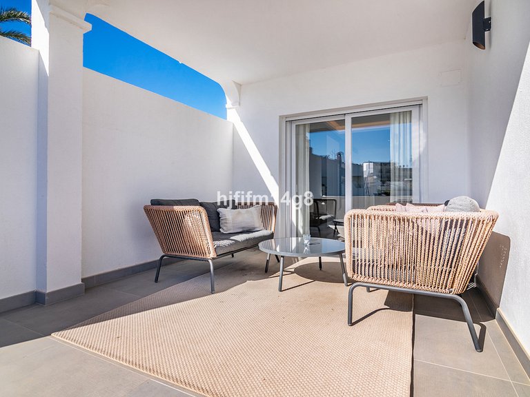 Apartment for Sale in Nueva Andalucía, Malaga 22