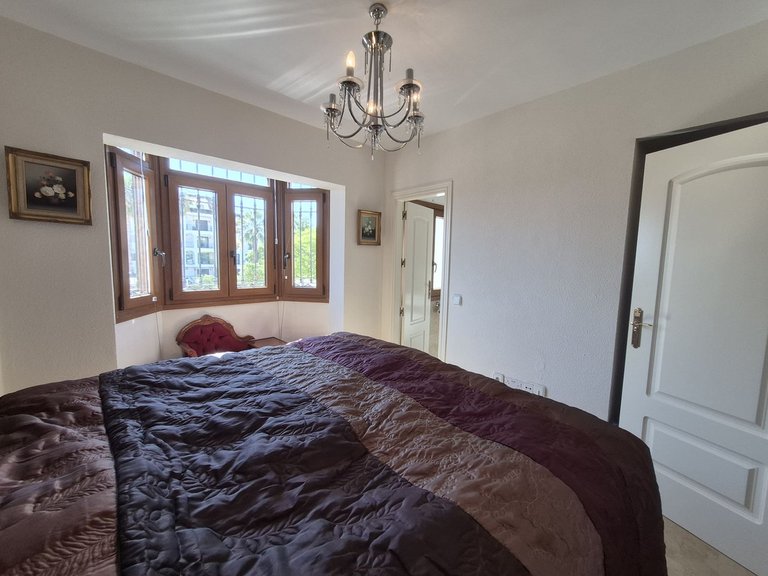 Town House for Sale in La Duquesa, Malaga 18