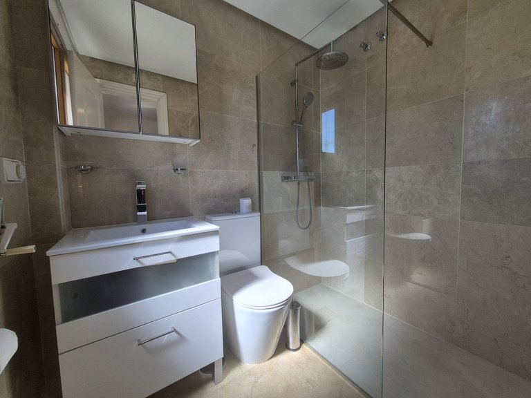 Town House for Sale in La Duquesa, Malaga 26