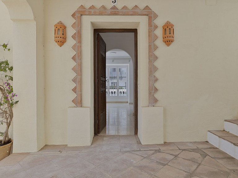 Villa for Sale in Benahavís, Malaga 7